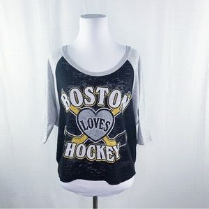 Body Rags Boston Loves Hockey black & gray burnout baseball tee